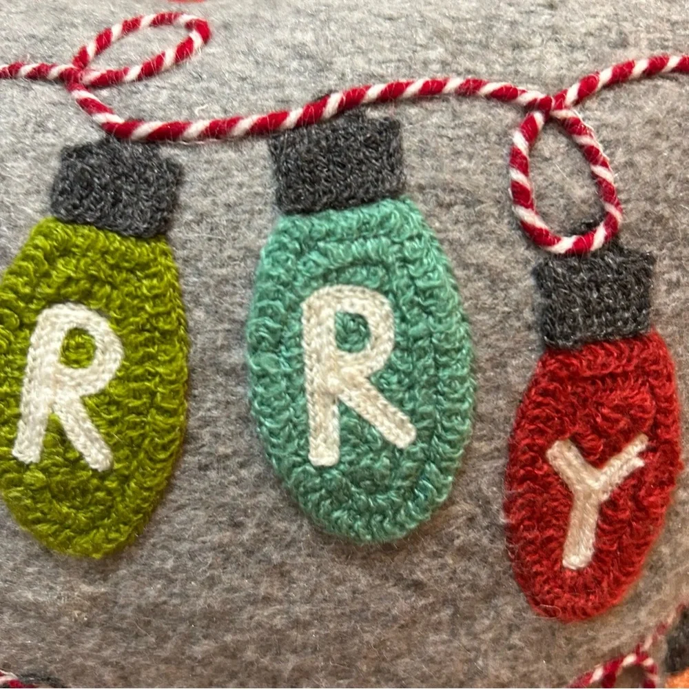 SINCERELY SANTA HOLIDAY PILLOW CHRISTMAS LIGHTS THEME DECOR 9 x 13